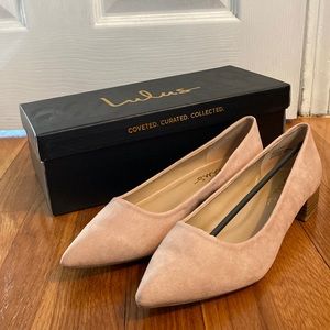 Pink low heel 7.5
